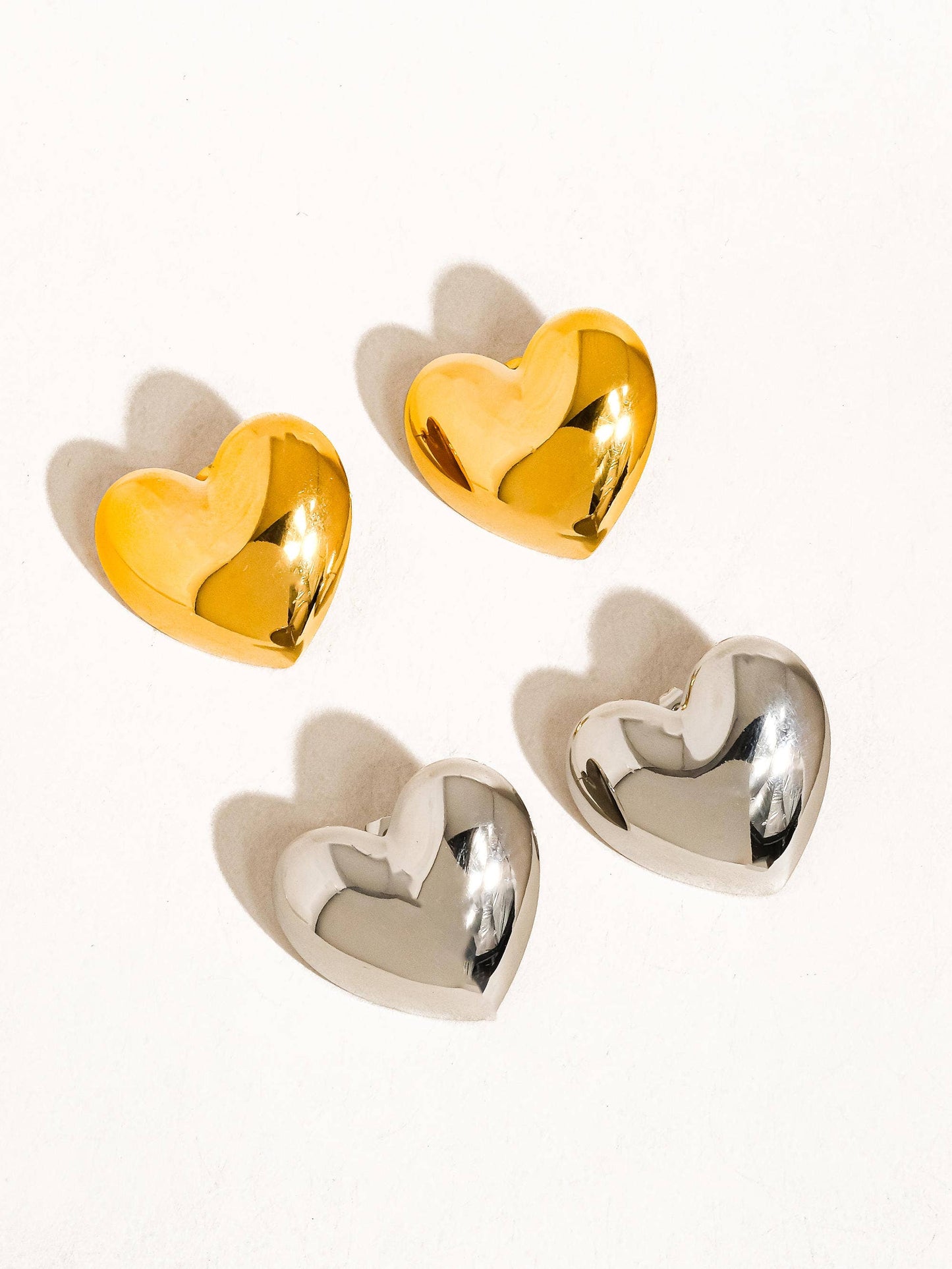 Chantilly 18K Gold Non-Tarnish Classic Heart Stud: Silver